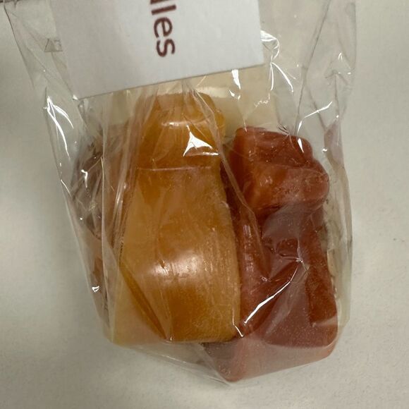 Sullivans 3 Honey Bee Insect Shaped Candles - Picture 5 of 7